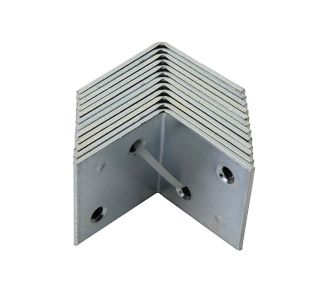 KOTNIK ŽELEZNINA KOTNIK POHIŠTVENI 40X40X40 MM, ZAV=12 KOS KOTNIK ŽELEZNINA KOTNIK POHIŠTVENI 40X40X40 MM, ZAV=12 KOS