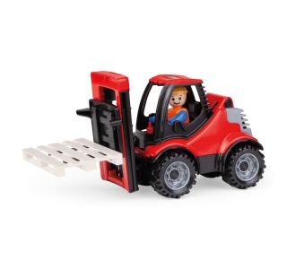 LENA VILIČAR S PRILOŽENO PALETO