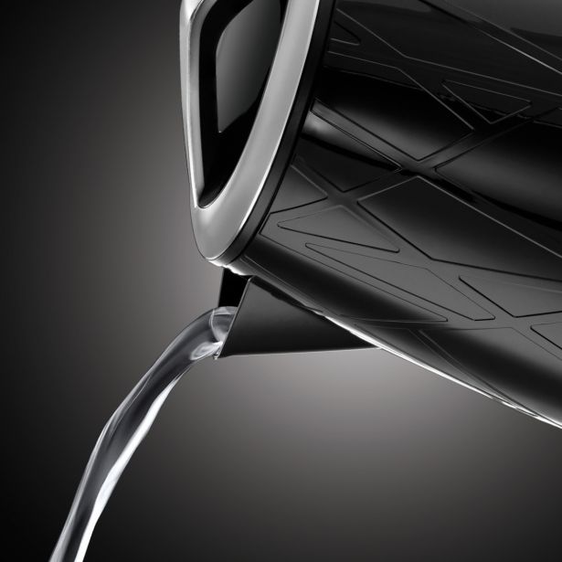 GRELNIK VODE RUSSELL HOBBS 28081-70 STRUCTURE ČRNA