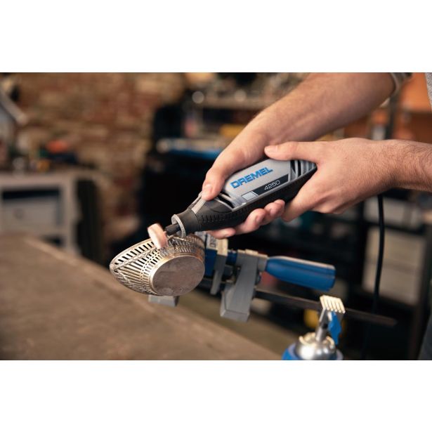 PREMI BRUSILNIK DREMEL 4250-35