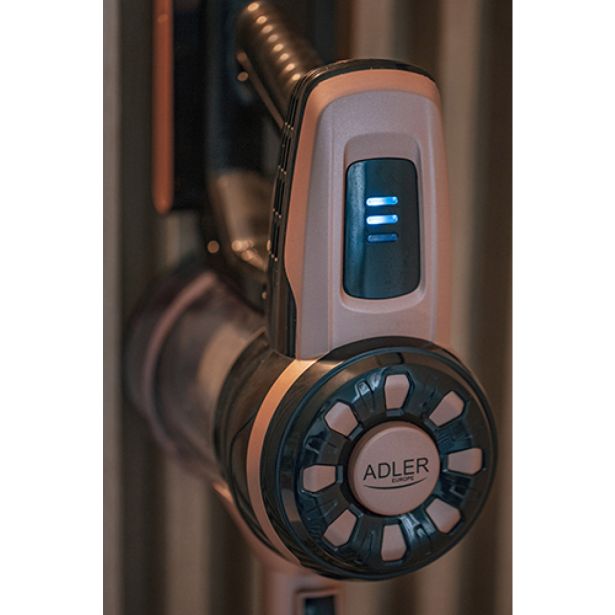 POKONČNI SESALNIK ADLER AD7044