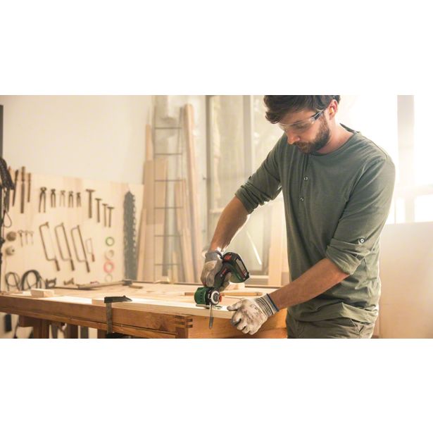 AKUMULATORSKA ŽAGA BOSCH NANOBLADE ADVANCEDCUT 18