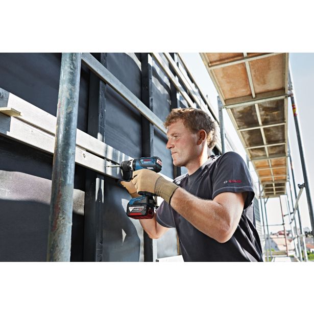 AKUMUL. UDARNI VRTALNIK BOSCH GSB 14.4 V-EC