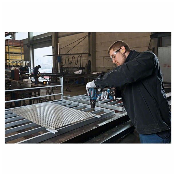 AKUMUL. UDARNI VRTALNIK BOSCH GSB 18-2-LI PLUS