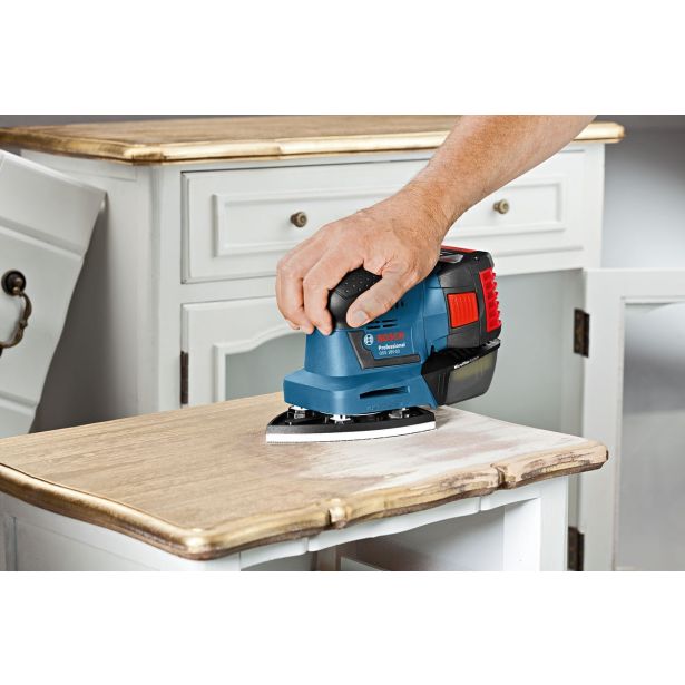 AKU.VIBRACIJSKI BRUSILNIK BOSCH PROFESSIONAL GSS 18V-10