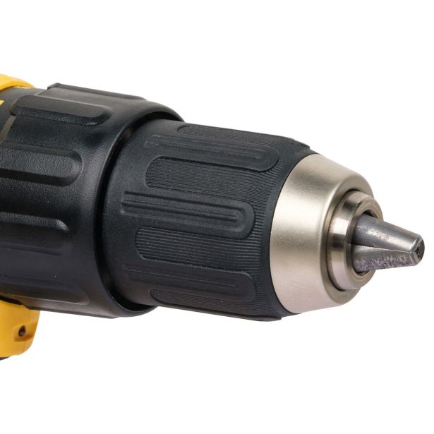 AKUMUL. UDARNI VRTALNIK DEWALT SET DCD776D2+DT70717