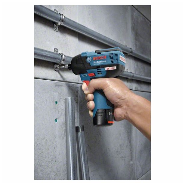 AKUMULAT. UDARNI VIJAČNIK BOSCH GDR 12V-110