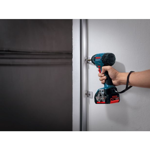 AKUMULAT. UDARNI VIJAČNIK BOSCH GDR 18 V-LI