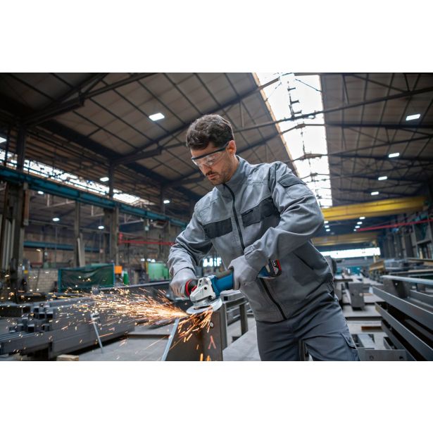 AKUMULATORSKI KOTNI BRUSILNIK BOSCH PROFESSIONAL GWS 18V-10 P + L-BOXX