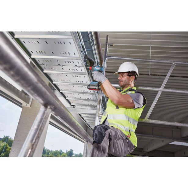 AKUMULATORSKI UDARNI VIJAČNIK GDX 18V-200 C V L-BOXXU 12.7 MM(1/2") IN 6.35 MM (1/4")