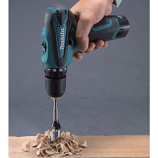 AKUMULATORSKI VRTALNIK-VIJAČNIK MAKITA DF330DWE