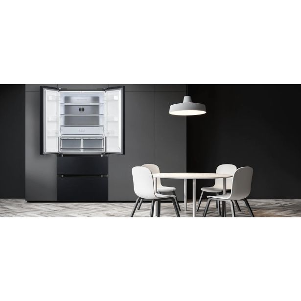 AMERIŠKI HLADILNIK TESLA RF5200FMA