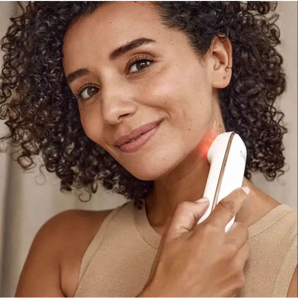 APARAT ZA NEGO TELESA SILK'N FACETITE REVIVE