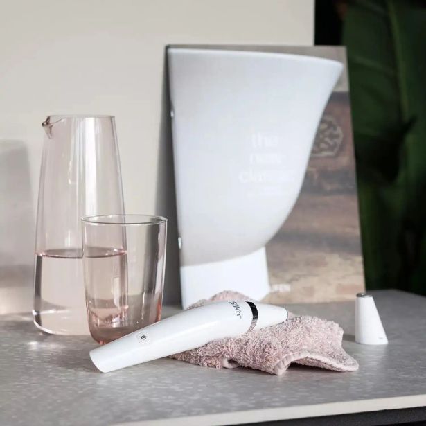 APARAT ZA NEGO TELESA SILK'N REVIT ESSENTIAL