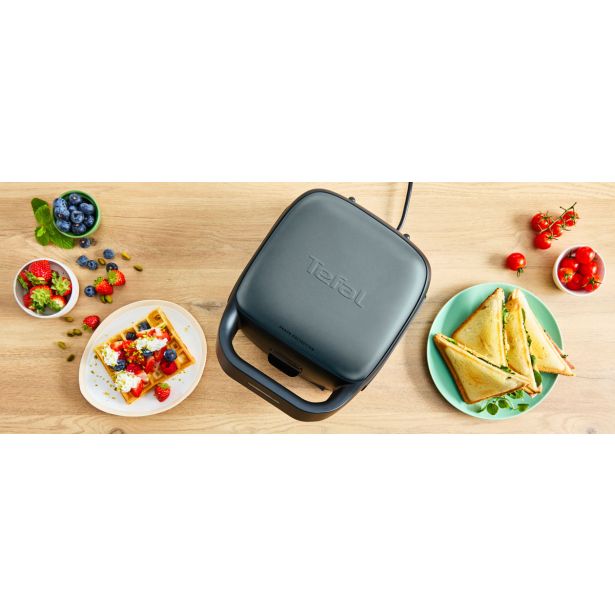 APARAT ZA VAFLJE TEFAL SW862BF0