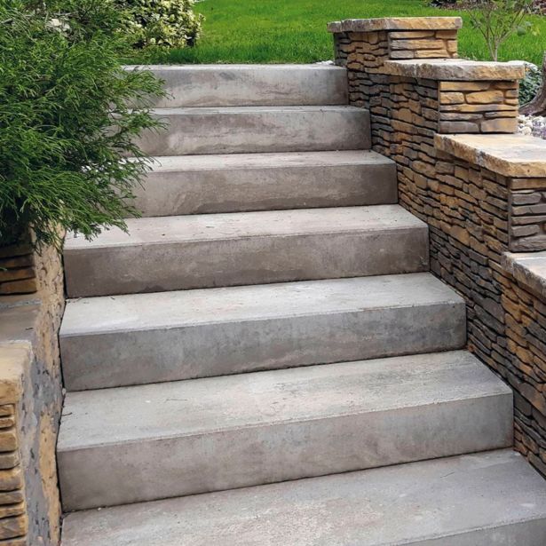 BETONSKI IZDELEK SEMMELROCK ASTI COLORI BLOCK STOPNIC 100/40/15 CM, GRAFITN BEL