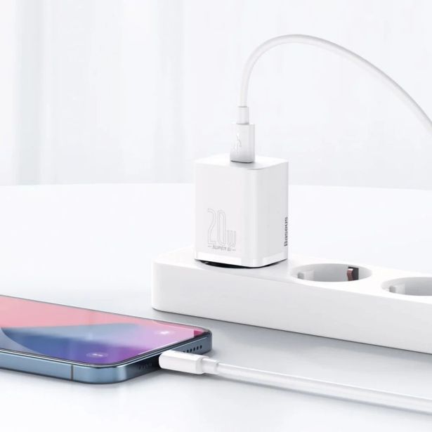 BASEUS ADAPTER HIŠNI POLNILEC 220V SUPER-SI QUICK CHARGE 20W VHOD TYPE C - ORIGINAL (EU BLISTER) BEL