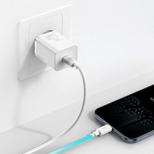 BASEUS ADAPTER HIŠNI POLNILEC 220V SUPER-SI QUICK CHARGE 20W VHOD TYPE C - ORIGINAL (EU BLISTER) BEL