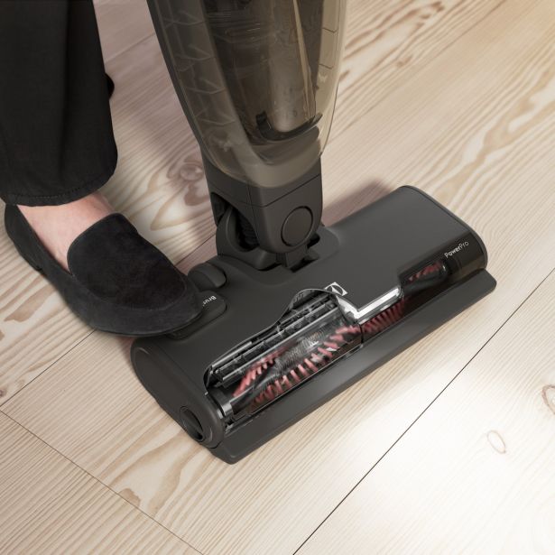 BATERIJSKI SESALNIK ELECTROLUX ES52CB18SH