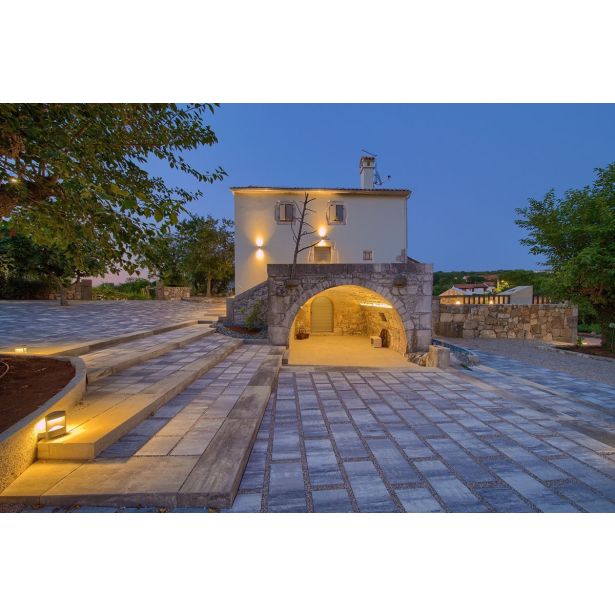 BETONSKI IZDELEK SEMMELROCK ASTI COLORI BLOCK STOPNIC 100/40/15 CM, GRAFITN BEL