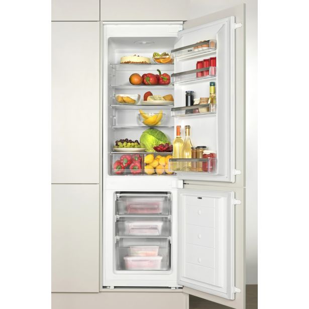 HLADILNIK IN ZAMRZOVALNIK AMICA BK316.3