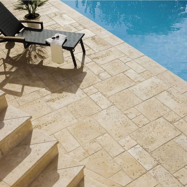 DODATEK ZA BETON SEMMELROCK BRADSTONE TRAVERO BAZEN ROB RAVEN PEŠČEN MELIRAN