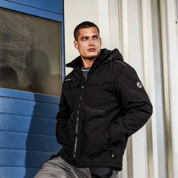 BUNDA BISLEY RANDERS ČRNA ŠT. M