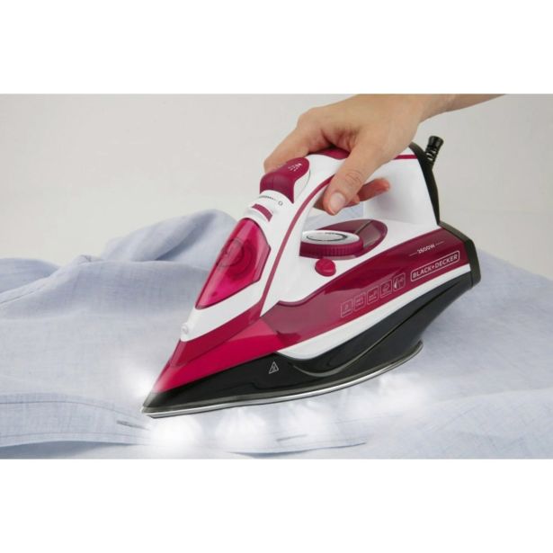 PARNI LIKALNIK BLACK & DECKER BXIR2602E