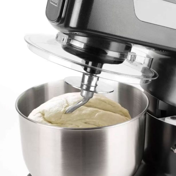 KUHINJSKI ROBOT BLACK & DECKER BXKM1000E