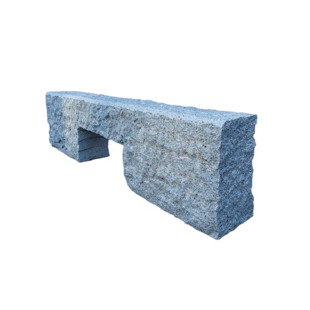 IZDELEK IZ GRANITA CESTNI ODTOČNI 12X25X100 KLESAN SVETLO SIV ODTOČNI