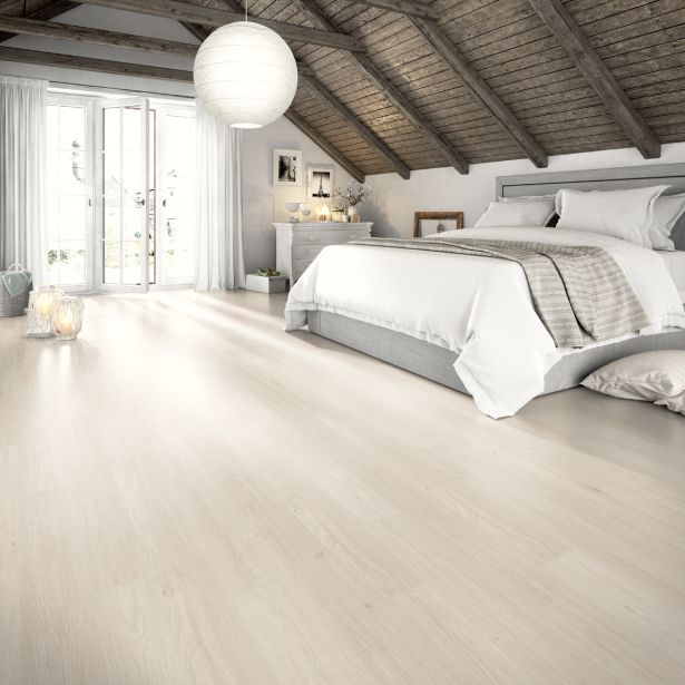 LAMINAT, 12MM, 32.RAZRED EGGER HOME CLASSIC RAVENNA HRAST EHL111