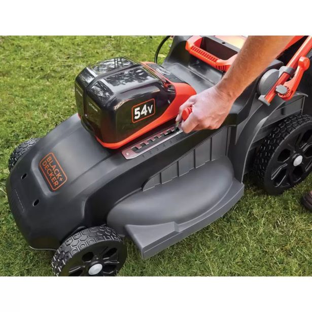 AKU KOSILNICA 54V 2X2.5AH BATERIJI