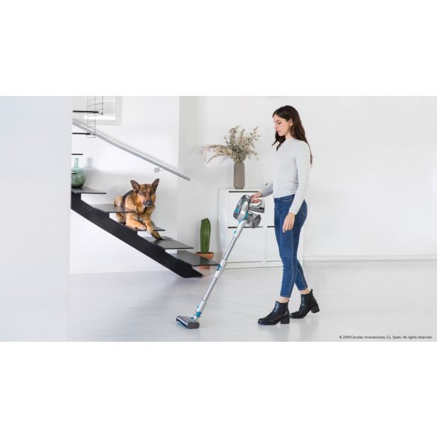 POKONČNI SESALNIK CECOTEC CONGA ROCKSTAR 300 X-TREM ERGOFLEX