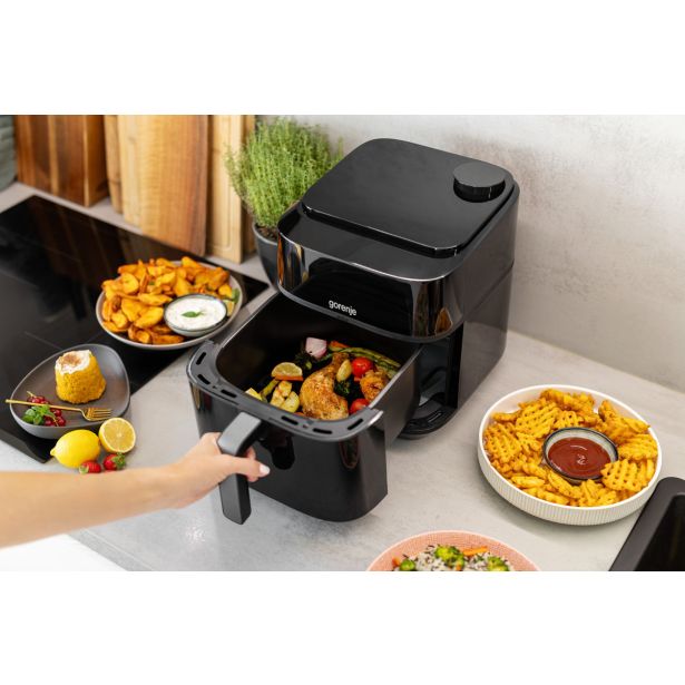 CVRTNIK NA VROČI ZRAK GORENJE AF1800ST