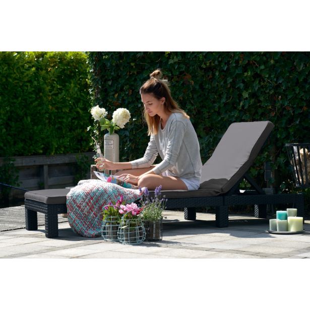 KETER DAYTONA LEŽALNIK Z BLAZINO
