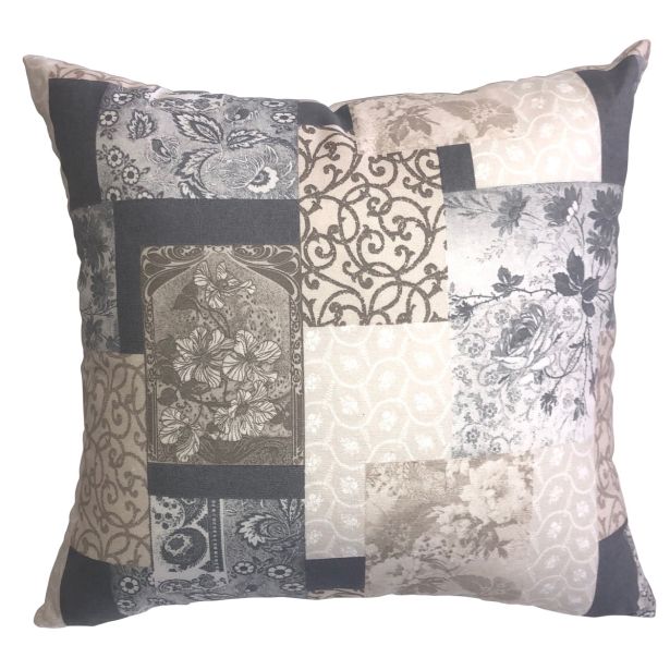 DEKORATIVA BLAZINA 43X43 CM BLUE PATCHWORK S SNEMLJIVO PREVLEKO