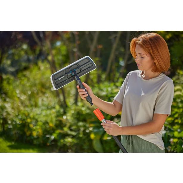 DEL ZA PRANJE GARDENA ČISTILNIK ZA OKNA CLEANSYSTEM