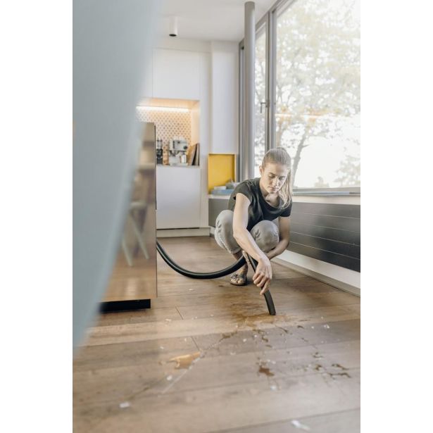 DELAVNIŠKI SESALNIK KARCHER WD 3 S V-17/4/20 (YSY)