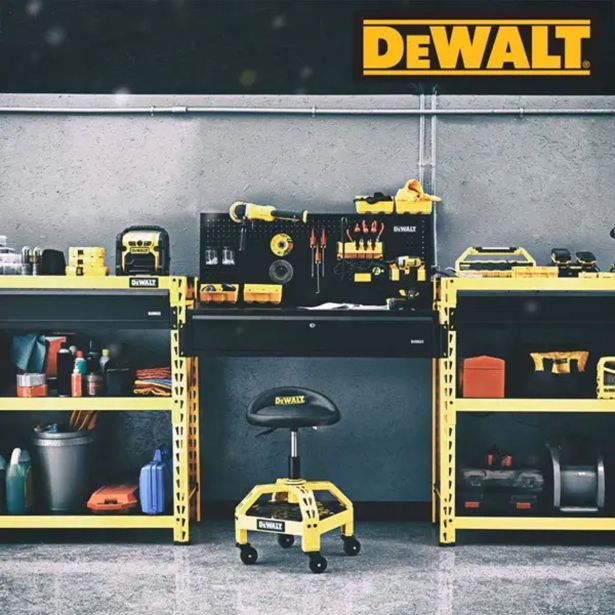 DEWALT STOL VRTLJIVI S KOLESCI 136KG DXSTAH025