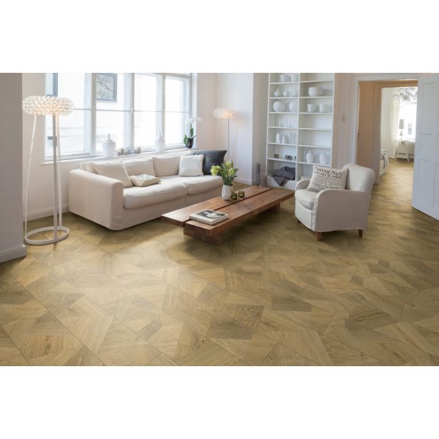 PLAVAJOČA PLUTA EGGER HOME COMFORT DIMLJENI HRAST BERMUDA EHC014 1292X246X8 MM