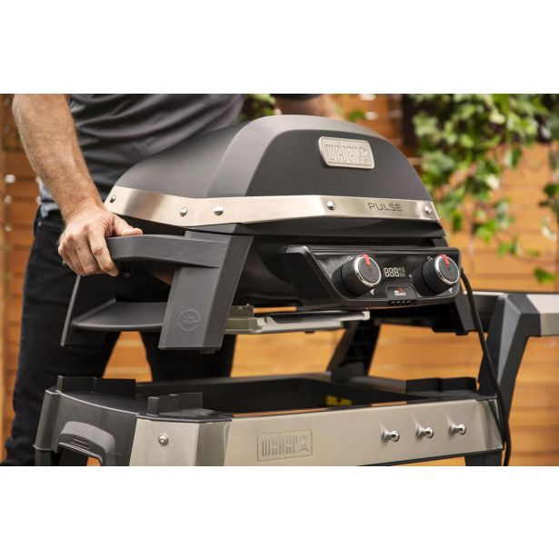 ELEKTRIČNI ŽAR WEBER PULSE 2000 + VOZIČEK