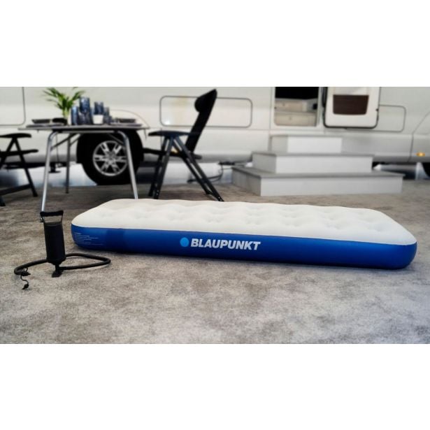 NAPIHLJIVA BLAZINA BLAUPUNKT Z ROČNO TLAČILKO IM210