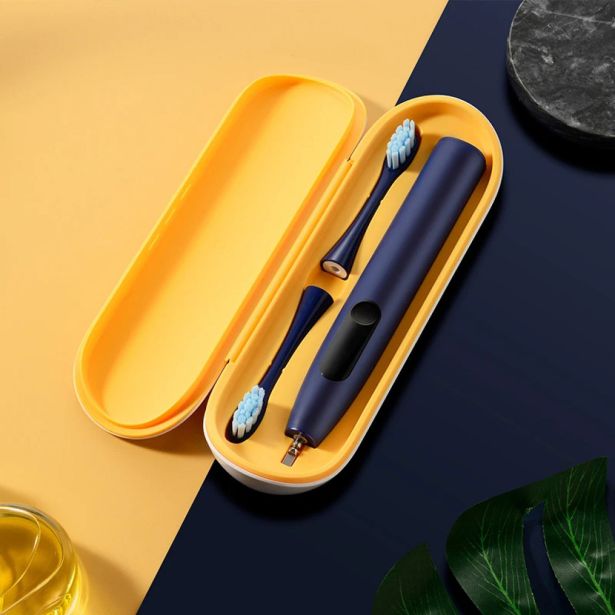 ETUI ZA ELEKTRIČNO ZOBNO ŠČETKO OCLEAN BB01 BELO/OR