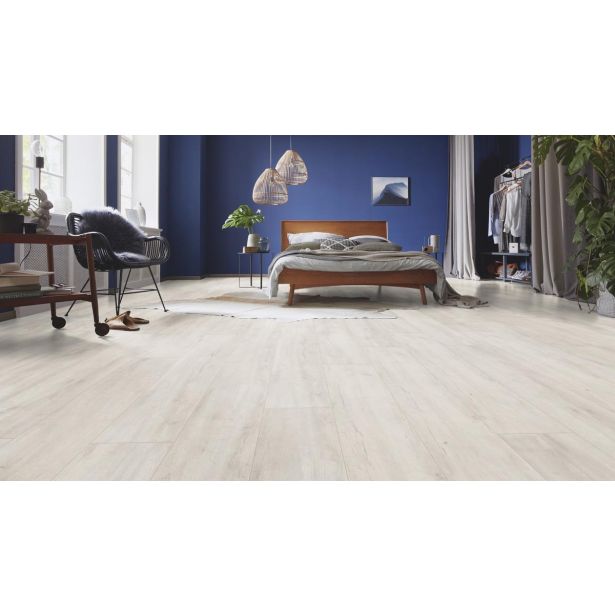 LAMINAT, 8MM, 32. RAZRED KRONOTEX EXQUISIT P. HRAST ARAGON D 4684