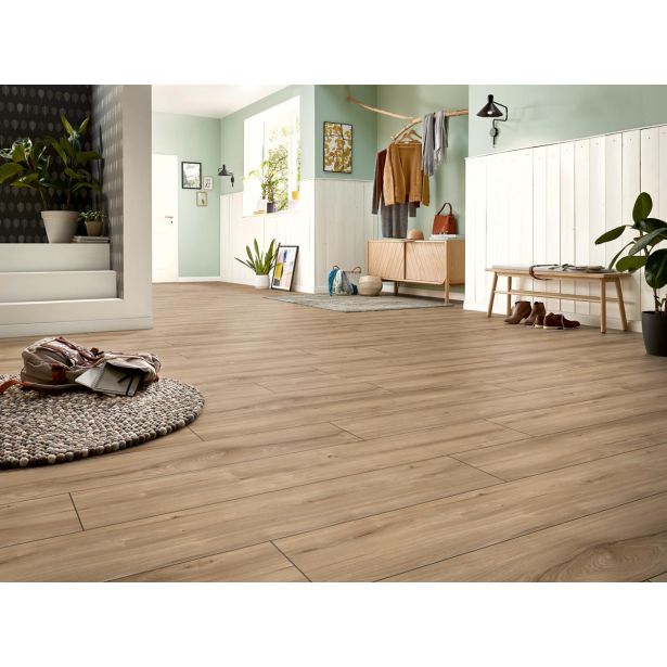 LAMINAT, 8MM, 32. RAZRED KRONOTEX EXQUISIT P. SANSIBAR HIKORI NATUR D 6016