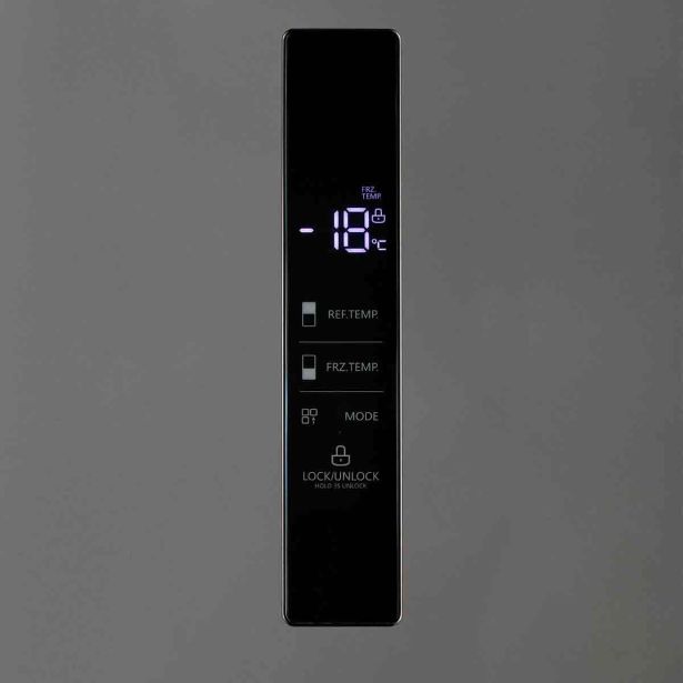 AMERIŠKI HLADILNIK VOX FD627IXF