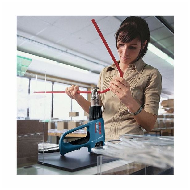 FEN ZA VROČ ZRAK BOSCH GHG 660 LCD + KOMPLET PRIBORA V KOVČKU