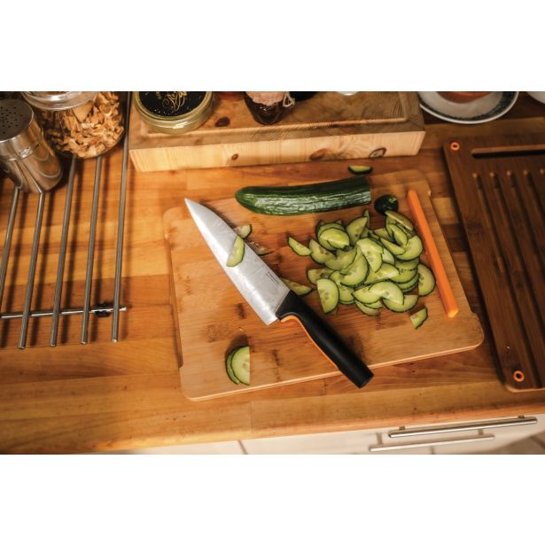 KUHINJSKI NOŽ FISKARS VELIKI KUHARSKI 20 CM FUNCTIONAL FORM