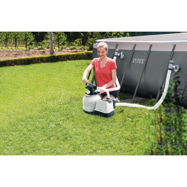 PEŠČENA FILTRSKA ČRPALKA INTEX KRYSTAL CLEAR 7,9 M3/URO
