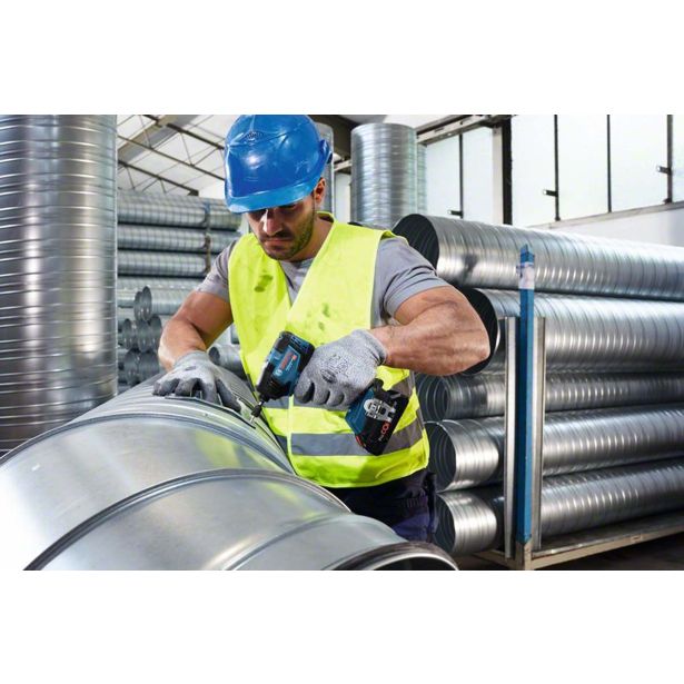 AKUMULAT. UDARNI VIJAČNIK BOSCH PROFESSIONAL GDR 18V-200